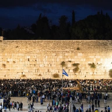 Yisraeil V'oraita (Israel And The Torah) (arr. Dominic Meccia)